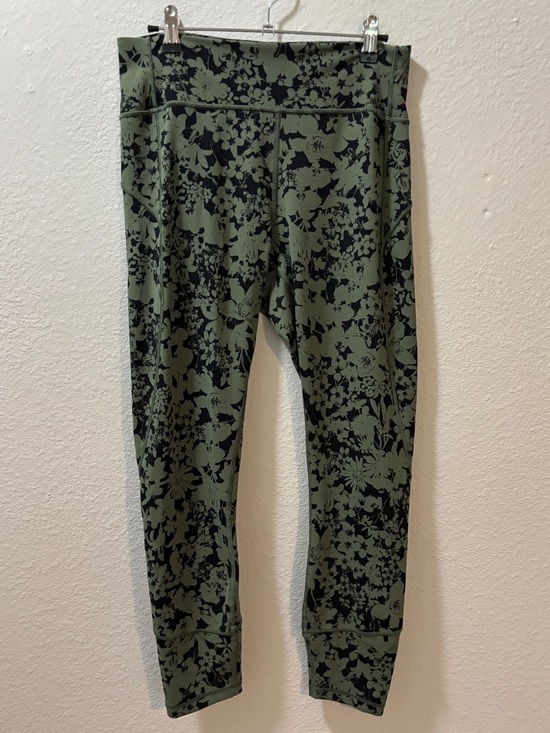 lululemon athletica Pants - Lululemon In Movement 7/8 Tight Everlux Green Black Floral Size 10